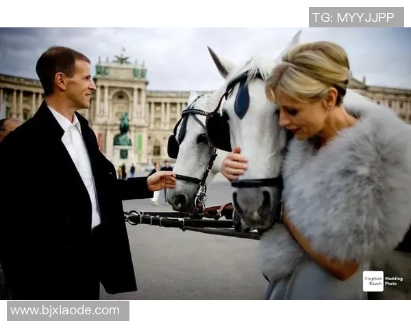 越南足球明星浪漫婚礼视频揭晓幸福瞬间与甜蜜誓言